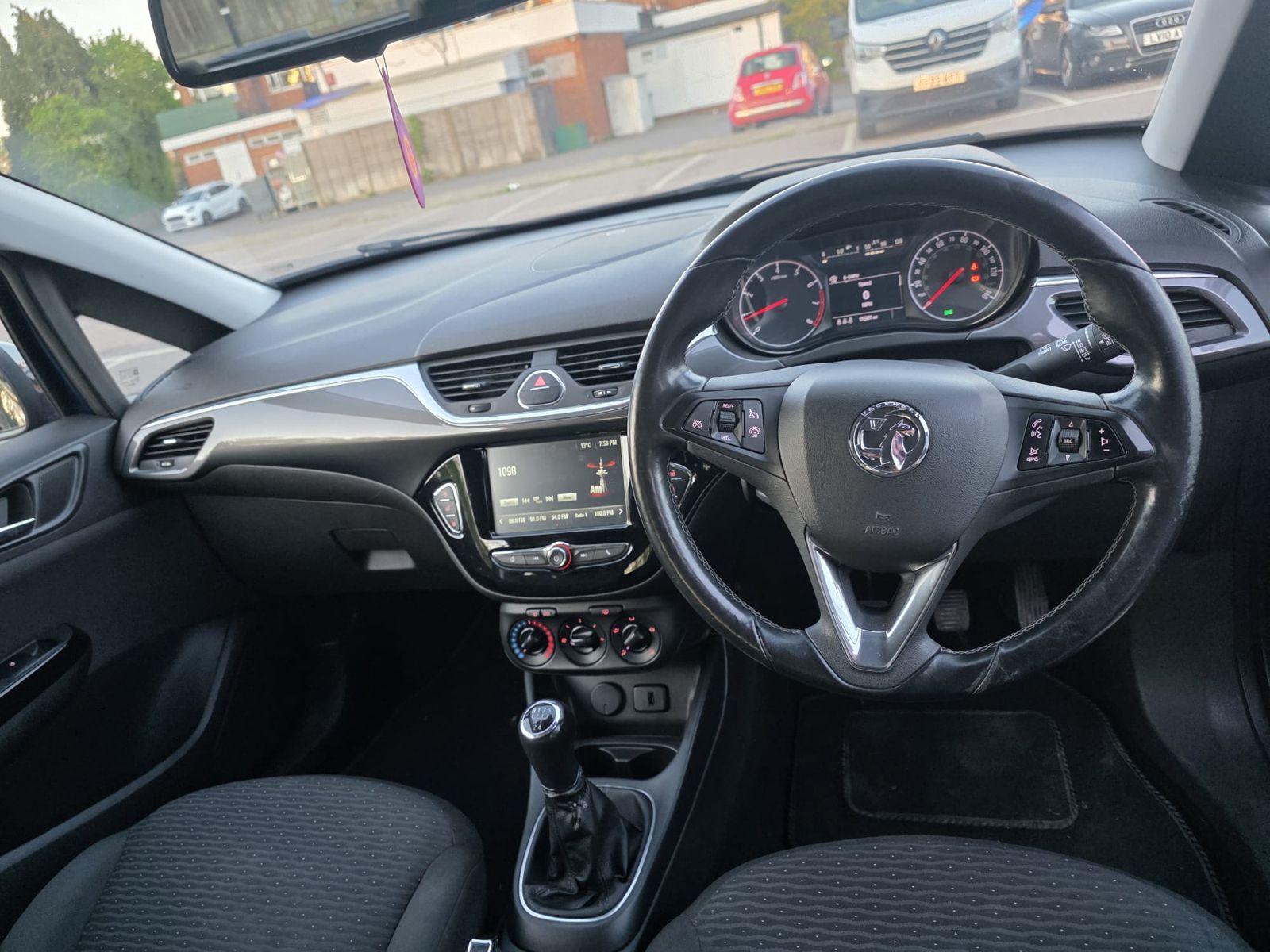 Vauxhall Corsa 1.4 Energy photo 11