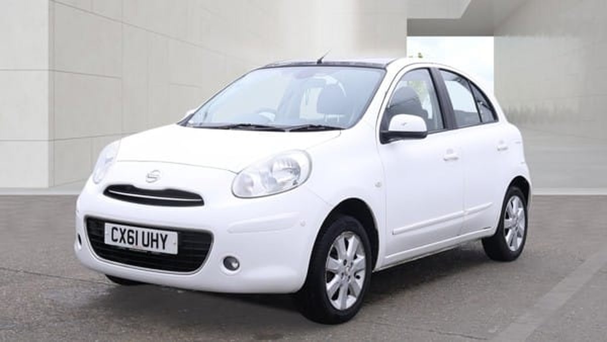 Nissan Micra 1.2 Tekna photo 2