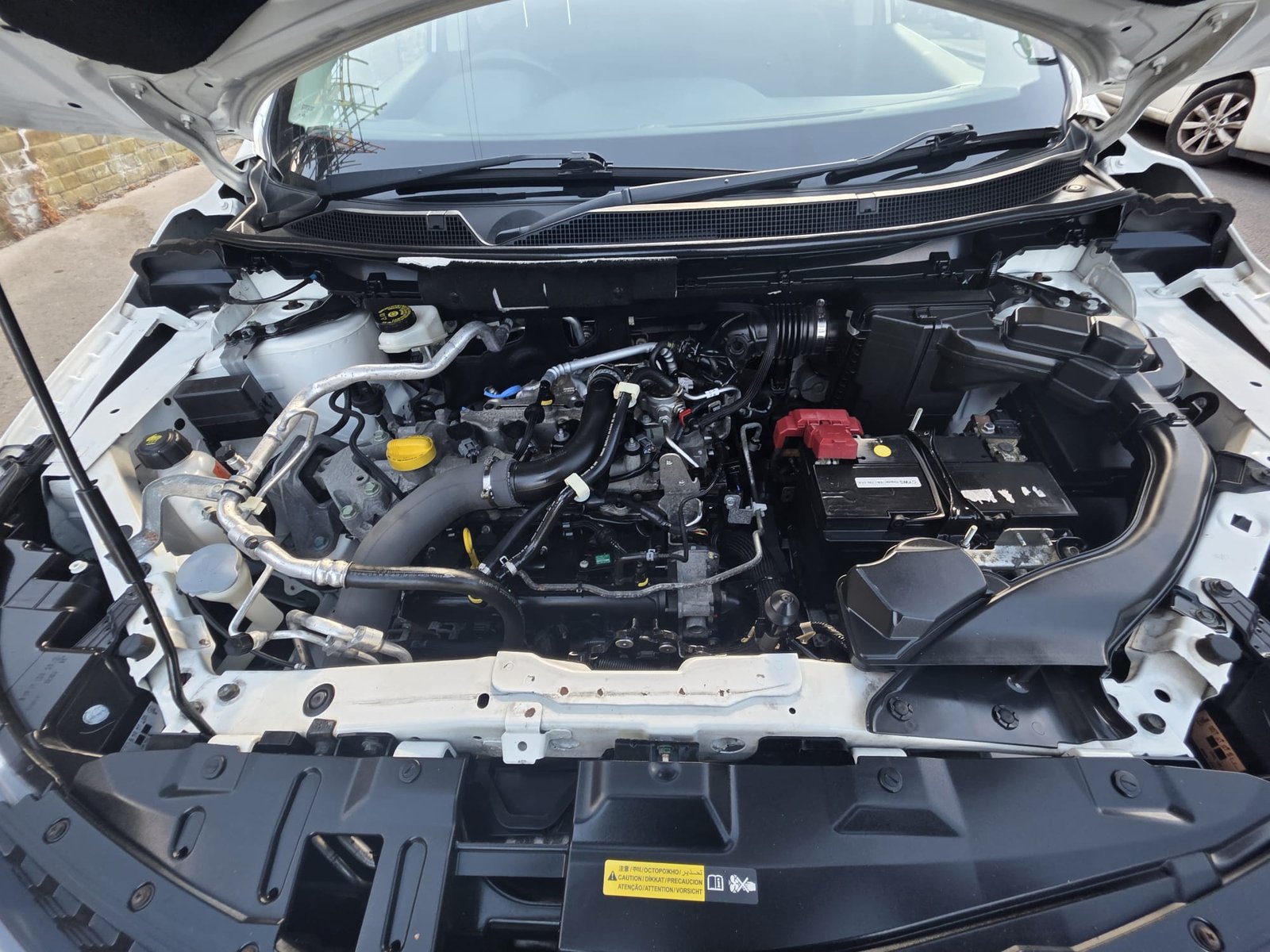 Nissan Qashqai 1.2 DIG-T N-Connecta photo 17