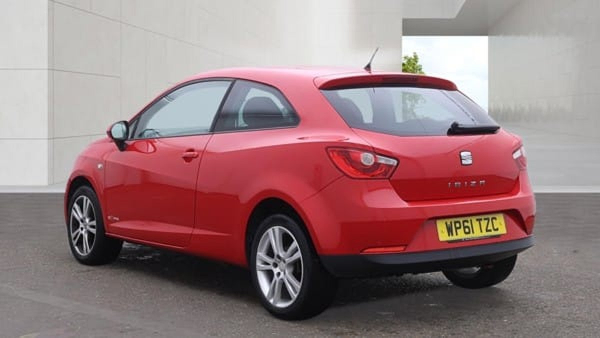 SEAT Ibiza SC 1.4 SE photo 6