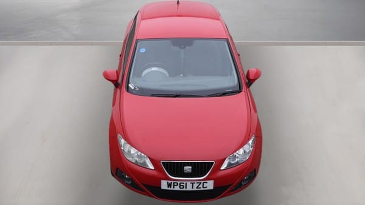 SEAT Ibiza SC 1.4 SE photo 7